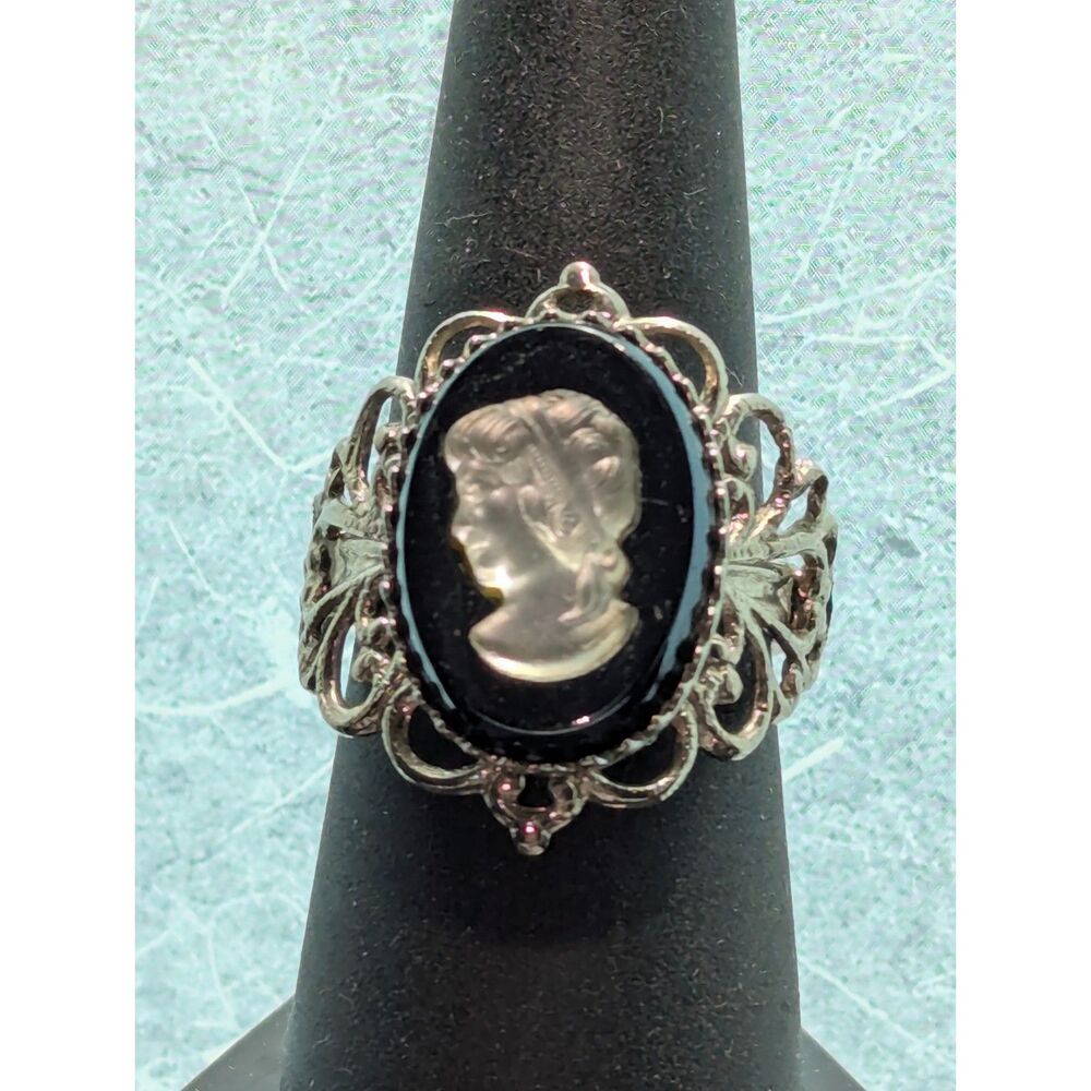 Cameo Open Work Adjustable Ring 6 - 7